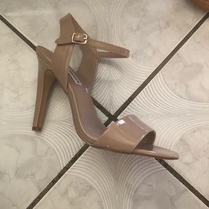 Steve Madden Nude Heel.